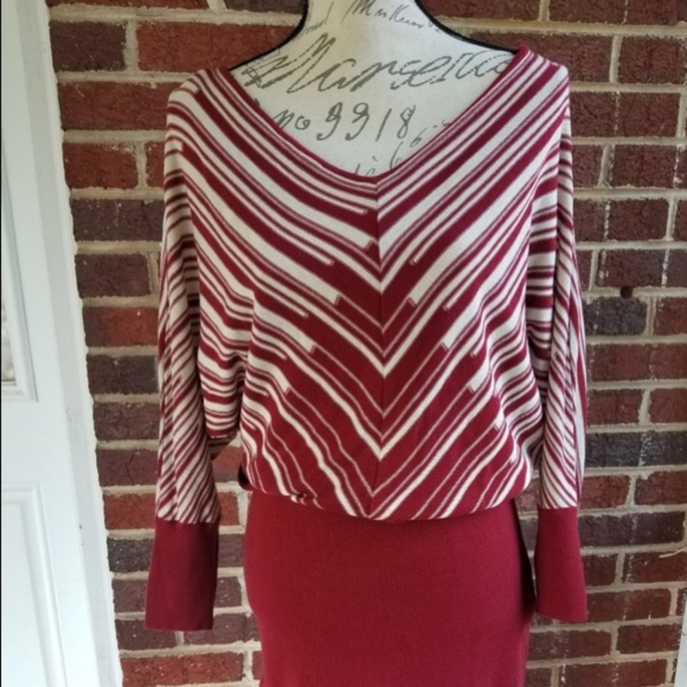 Jessica Simpson sweater dress size S